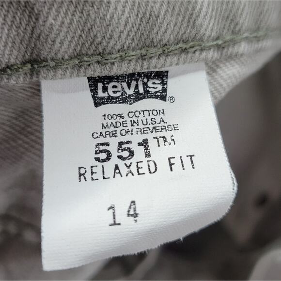 VTG 1995 Levi 551 Gray Cut Off Shorts, size 14 (31" waist) - Picture 3 of 9